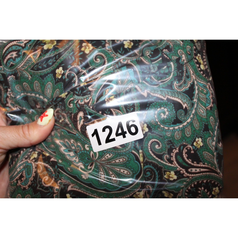 Counterparts Women's Green Paisley Ruffle Split Neck Blouse M NWT - Picture 9 of 9